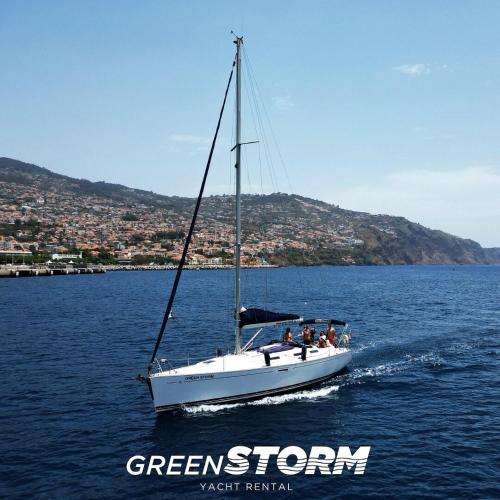 GreenStorm Yacht Rental