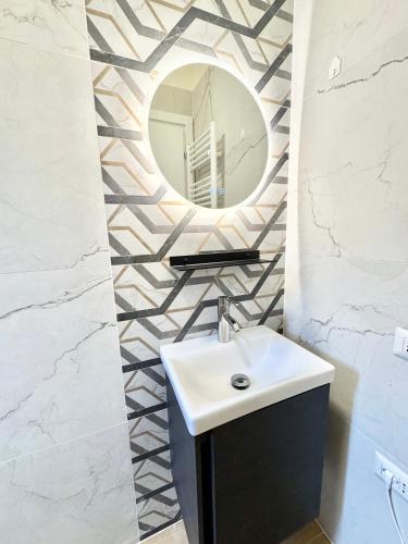 Mini Suite 2 - Direct M3 Metro Access to Duomo & Milano Centrale