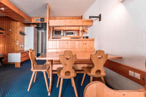 Résidence Nova - Appartement 2 pièces 6 personnes proche des pistes, des commerces, de la garderie et de l'ESF au centre de la station d’Arc 1800 MAE-1716