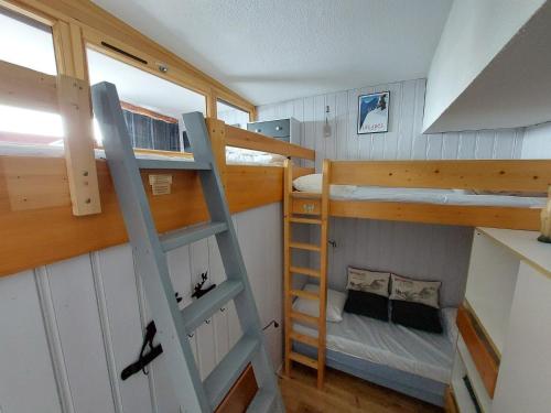 Résidence Aiguille Grive Bat Ii - Très bel appartement de 2 pièces, rénové pour 5 personnes, proche des pistes dans le village de Charmettoger à Arc 1800 MAE-1743