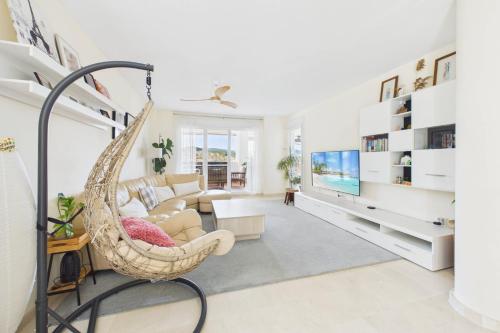 Duquesa Bella Vista - with pool and private garden