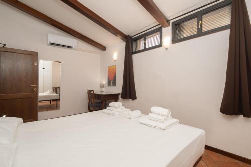 San Frediano Grand Living