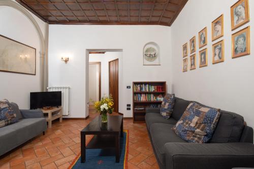 San Frediano Grand Living