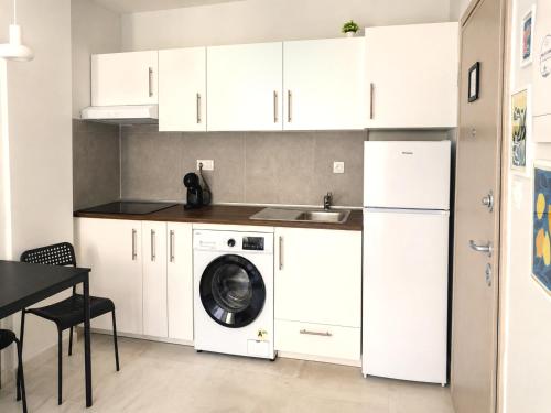 Helios Domus Sunset - Luxury Apartment
