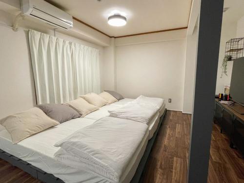 Tasone Stay OSAKA SG205