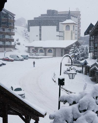 Residence Altineige, Ski In-Out with WiFi in Val Thorens, "V9" by Versant Collection