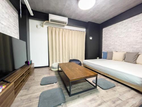 Tasone Stay OSAKA SG206