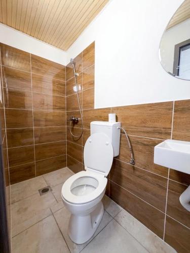 Danilo Room