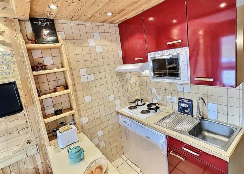Résidence Le Bec Rouge - Joli studio rénové avec goût pour 4 personnes à Tignes ski aux pieds et proche des commerces dans le quartier du Lac. Appartemen MAE-2094