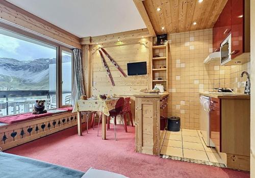Résidence Le Bec Rouge - Joli studio rénové avec goût pour 4 personnes à Tignes ski aux pieds et proche des commerces dans le quartier du Lac. Appartemen MAE-2094