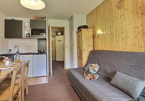Résidence Divaria - Studio 4 personnes à Tignes au pied des pistes et proche des commerces dans le quartier du Lac. MAE-2136