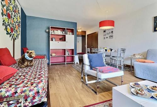 Résidence Les Ducs De Savoie - Appartement 2 pièces 6 personnes à Tignes au pied des commerces, du bowling et proche des pistes, de la piscine et de l'office d MAE-2010