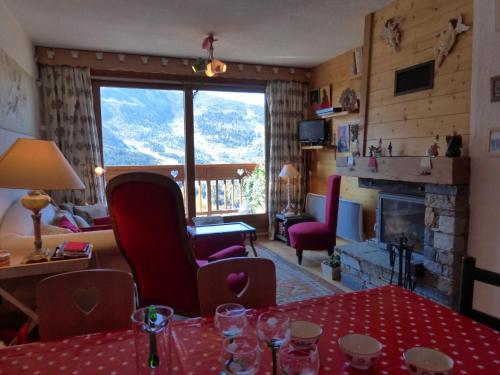 Résidence Christmas - Appartement 4 pièces 6 personnes à proximité des commerces du plateau MAE-2033