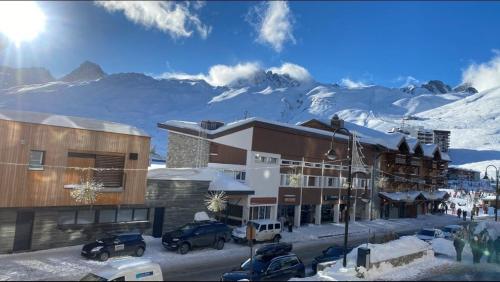 Résidence Les Hauts Lieux - Joli studio 4 personnes à Tignes au pied des commerces et proche des pistes dans le quartier du Rosset. Charmant studio cabine MAE-2137