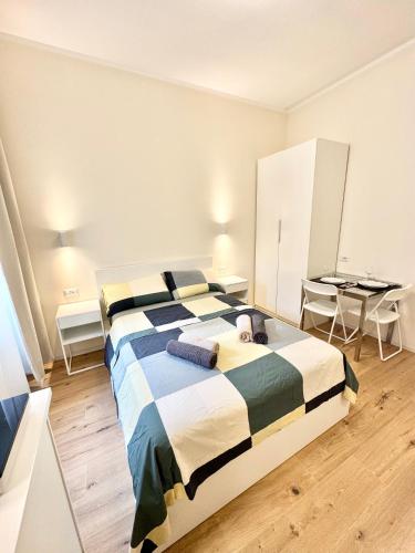 Mini Suite 1 - Direct M3 Metro Access to Duomo & Milano Centrale