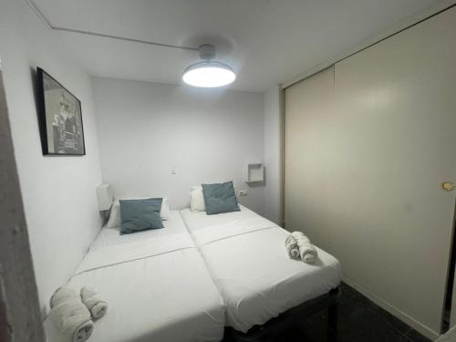 Alicante, Isleta Albufereta, apt with sea view