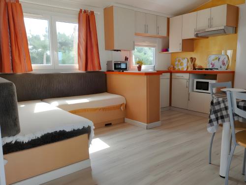 Casa con piscina privada solo familias y pareja no aceptamos grupos jovenes