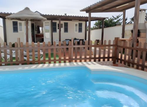 Casa con piscina privada solo familias pareja flor 1