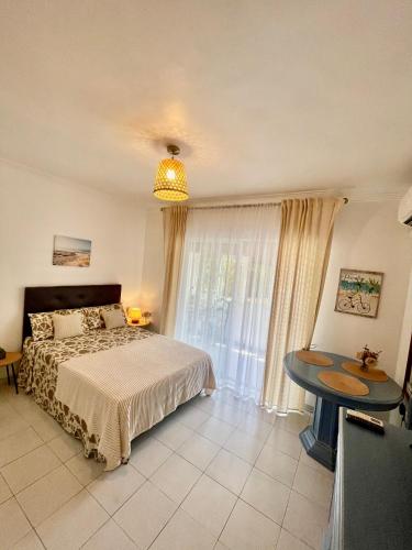 Cosy Studio Apartment By The Sea