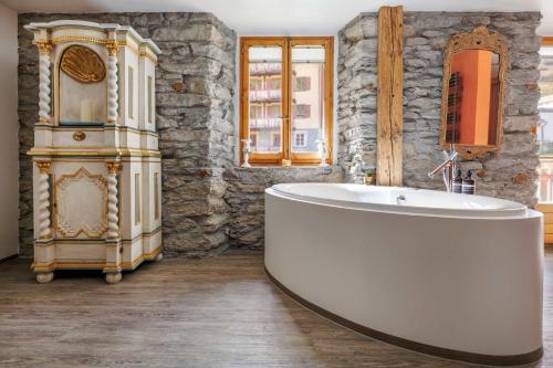 Stegmatte - Unique luxury triplex apartment for 10 persons