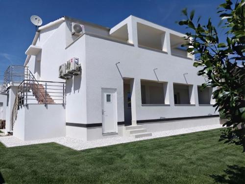 Apartments KiKa