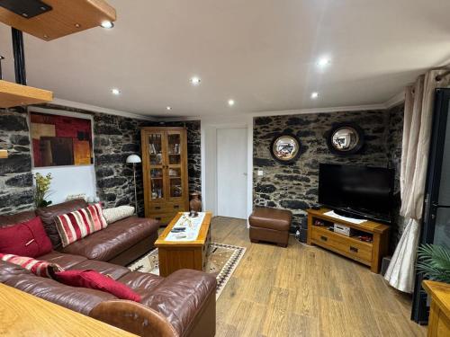 Casa do Avô Abel - Rustic Charm with Modern Touch