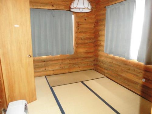 Log Cottage Villa Happo