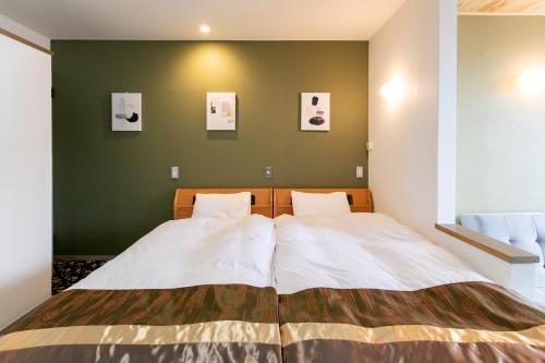Ark Coat 202 Hiragishi Hotel-Like Studio-Desk