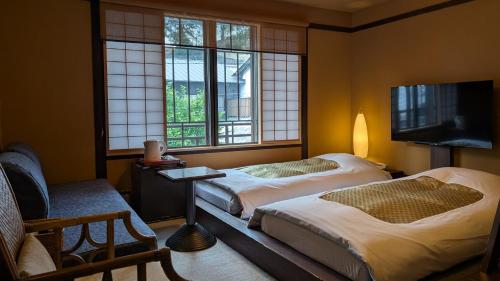 Itsukushimahigashimonzen Kikugawa