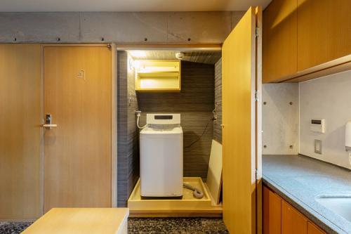 Tasone Stay OSAKA NTW8F