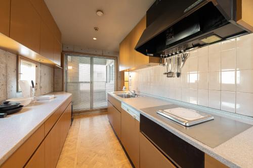 Tasone Stay OSAKA NTW9F