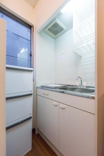 401Direct access to Asakusa Temple # Convenient access to Skytree and Shinjuku Station # 4-minute walk from Morishita Station