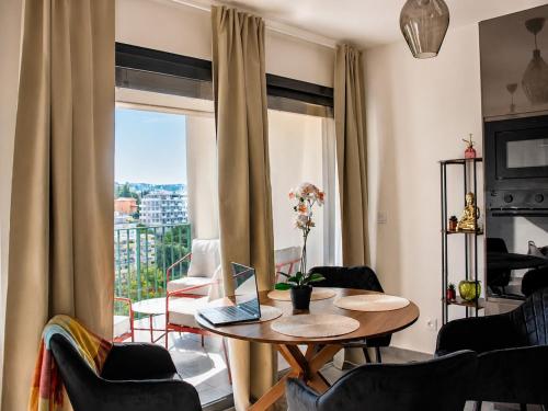 New 2-room air-conditioned apartment in the clouds