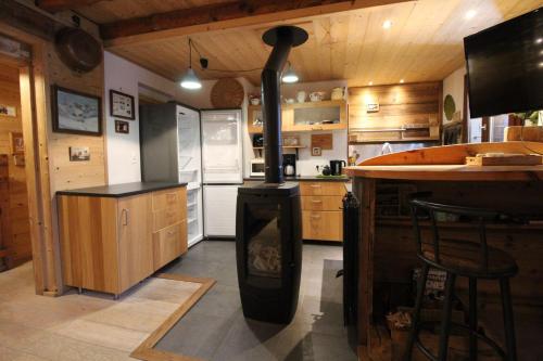 Chalet Bobech - Chalet traditionnel décor bois, très chaleureux et convivial. MAE-3379