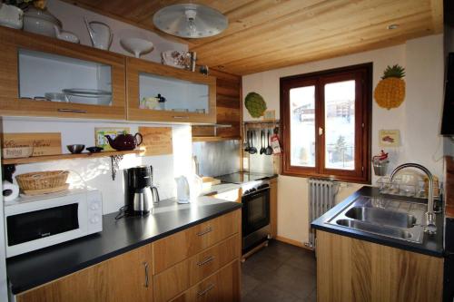 Chalet Bobech - Chalet traditionnel décor bois, très chaleureux et convivial. MAE-3379