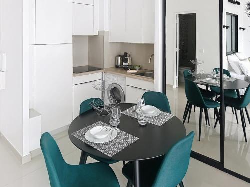 Studio apartment on La Croisette with terrace