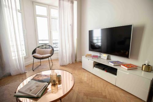 Chic 1-bedroom apartment steps away from La Croisette
