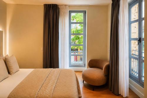 Legazpi Doce Rooms & Suites