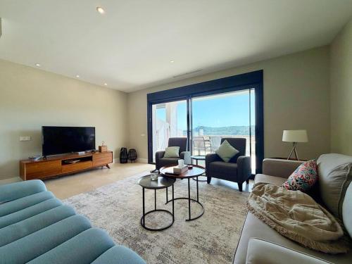 Panoramic view 2-bedroom apartment