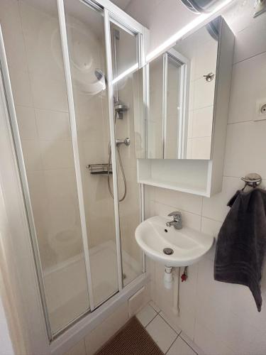 Modern studio in Tournus near Porte de Versailles