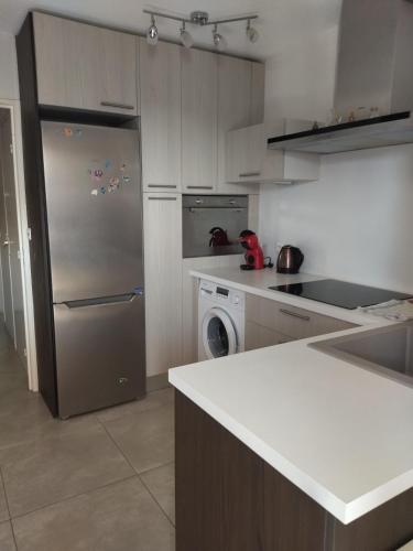 Appartement studio vue sur la Marina