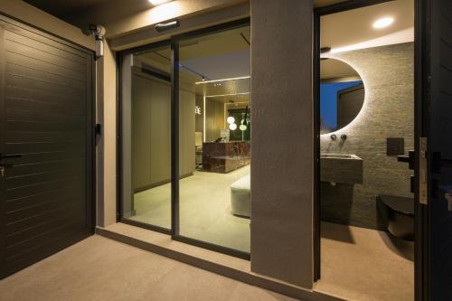 Twins City Suites