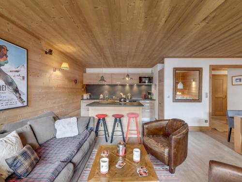 Appartement de standing, 3 chambres, balcon sud, centre de Val-d'Isère, proche pistes et commerces