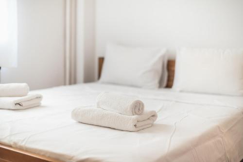 Zen Hive 1BR Apartment in Peaceful Kypseli