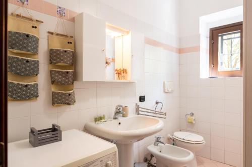 Bicocca Comfort Apartment - Free Parking - Near M5 Metro