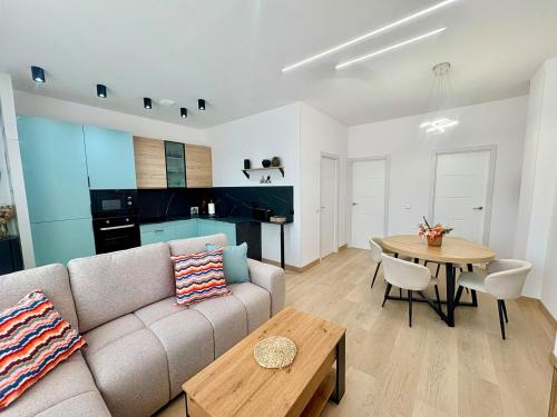 Suite Metropolitano Airport Madrid Canillejas