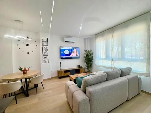 Suite Metropolitano Airport Madrid Canillejas