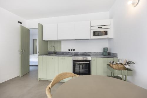 Cabana Suite B by Soul-Houses