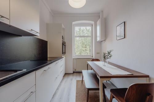 Charmanter Altbau im Herzen von Linz mit Self-Checkin, WLAN und 2 getrennten Schlafzimmern