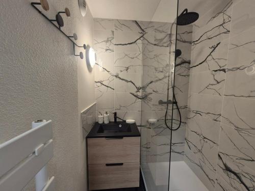 Studio Cabine à Tignes, Accès Direct Pistes, Balcon, WiFi, 4 Pers